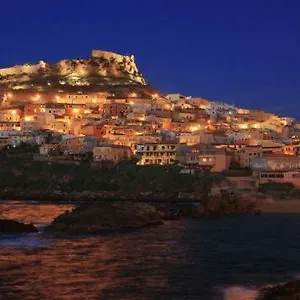 Laura , Castelsardo Italia